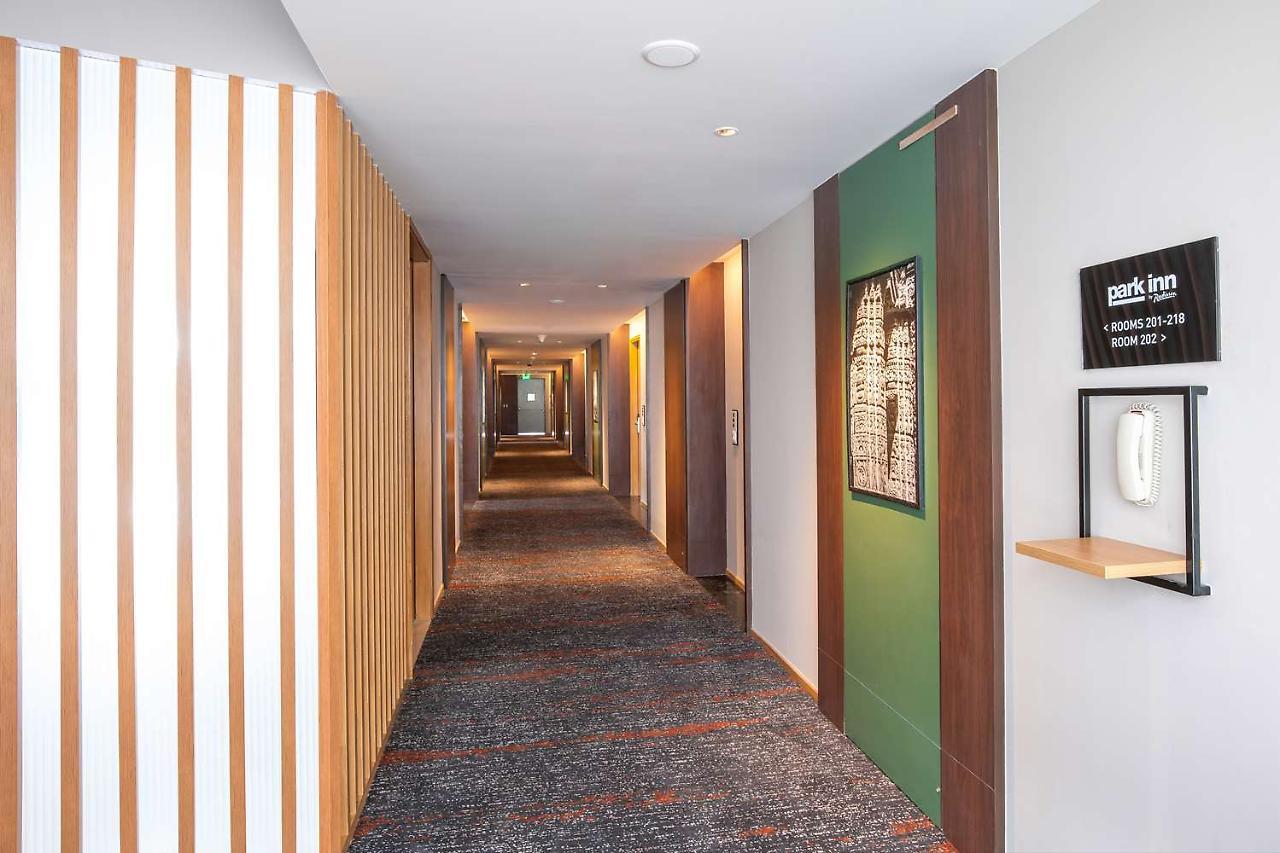 Park Inn By Radisson Gwalior Exterior foto