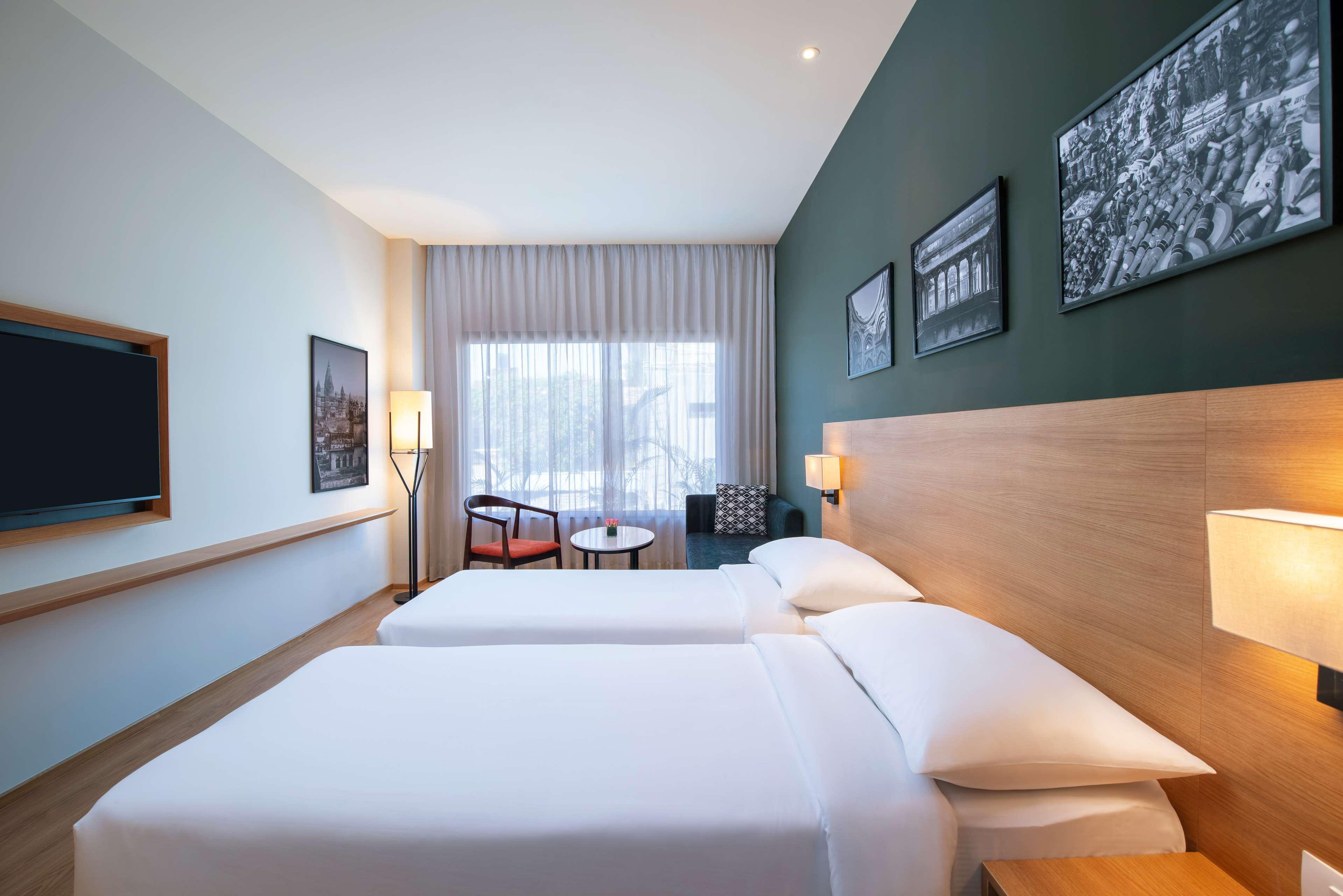 Park Inn By Radisson Gwalior Exterior foto